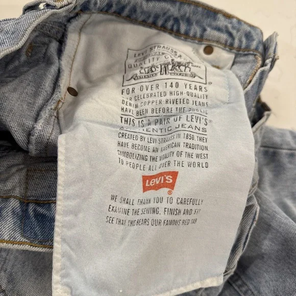 Vintage Levis 550 Jeans Mens 32 x 34 Relaxed Fit 90s Denim Tapered Leg